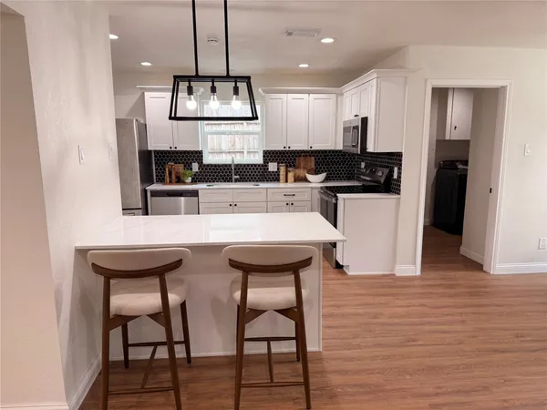 $3,300 | 3303 Freshmeadows Drive, Houston, TX 77063