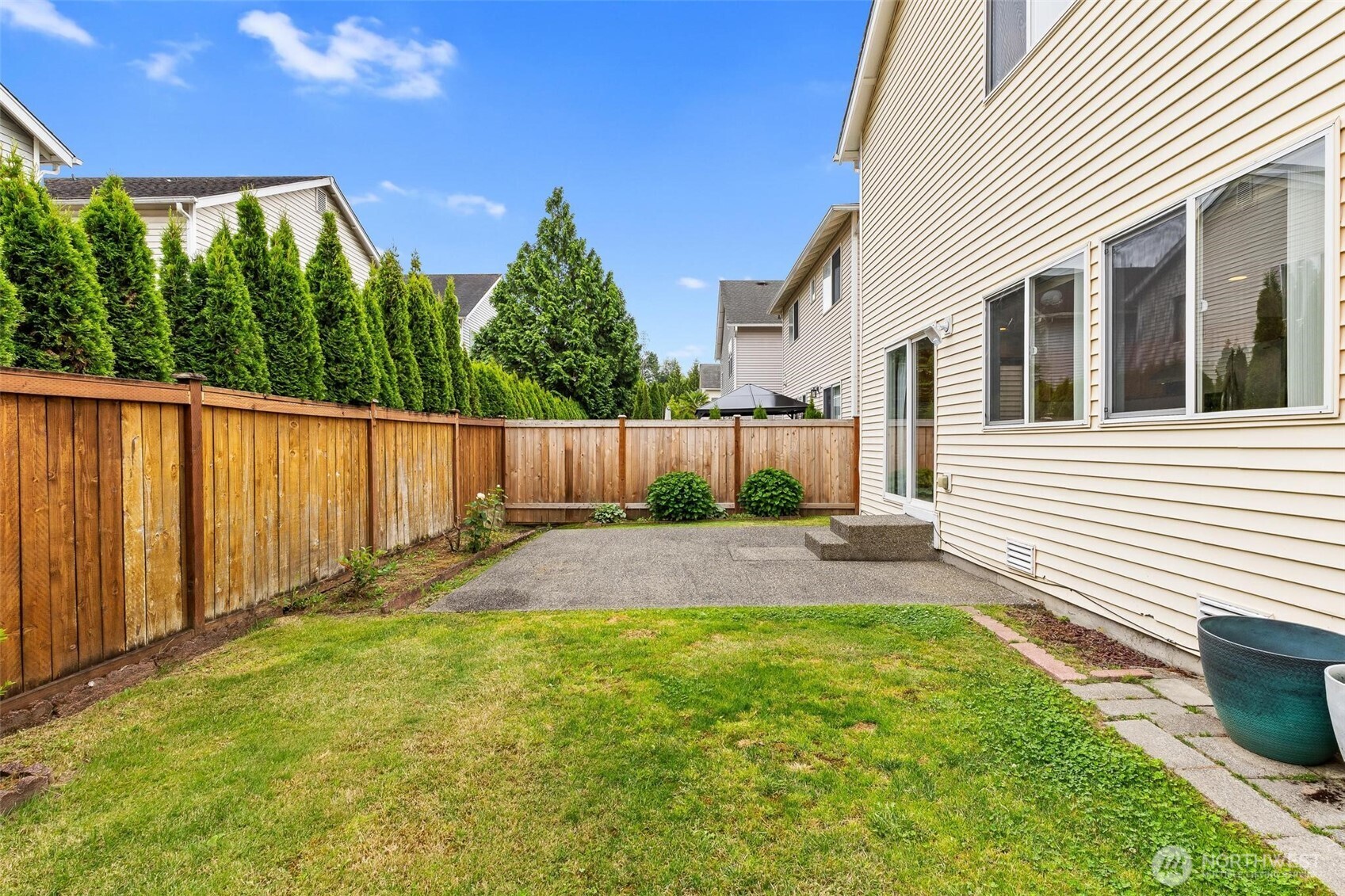 110 Ferndale Avenue Southeast Renton, WA 98056 - Photo 33 of 40