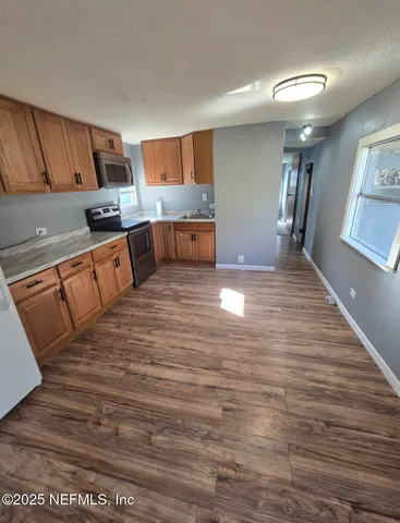 $320,000 | 4072 Mustang Road, Middleburg, FL 32068