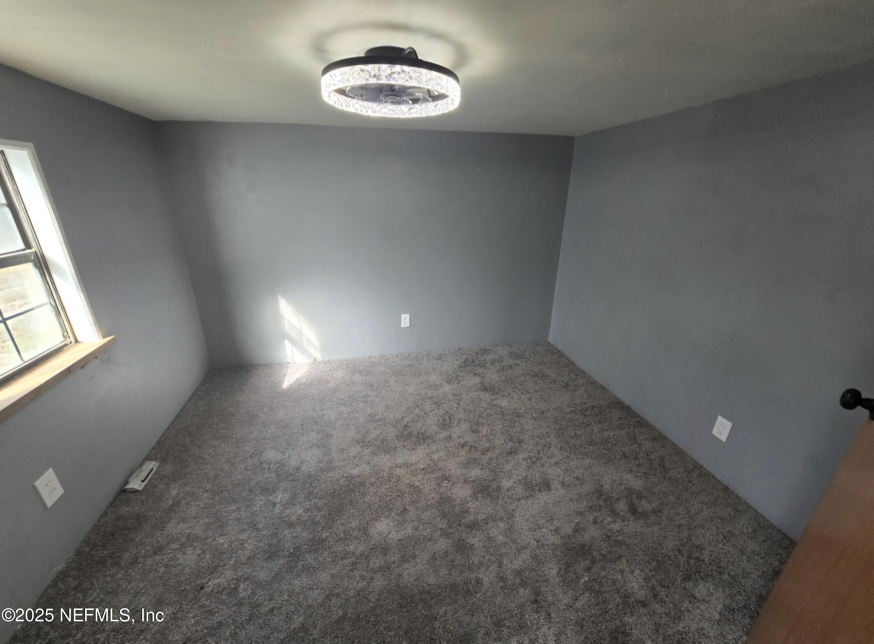 4072 Mustang Road Middleburg, FL 32068 - Photo 5 of 20 Screenshot_20250211_214250_Gallery