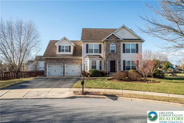 $575,000 | 2830 Lambert Court, Easton, PA 18040