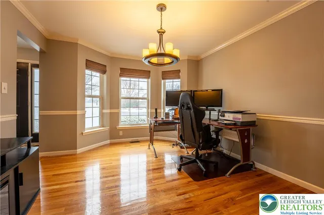 $575,000 | 2830 Lambert Court, Easton, PA 18040