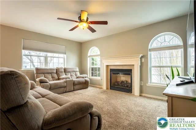 $575,000 | 2830 Lambert Court, Easton, PA 18040