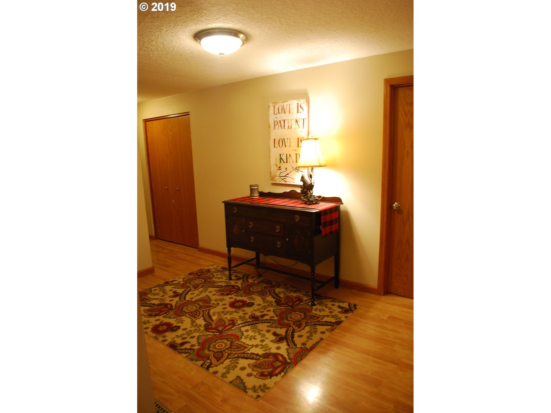 39586 Southeast Trubel Road Sandy, OR 97055 - Photo 8 of 28 a workspace with furniture and window