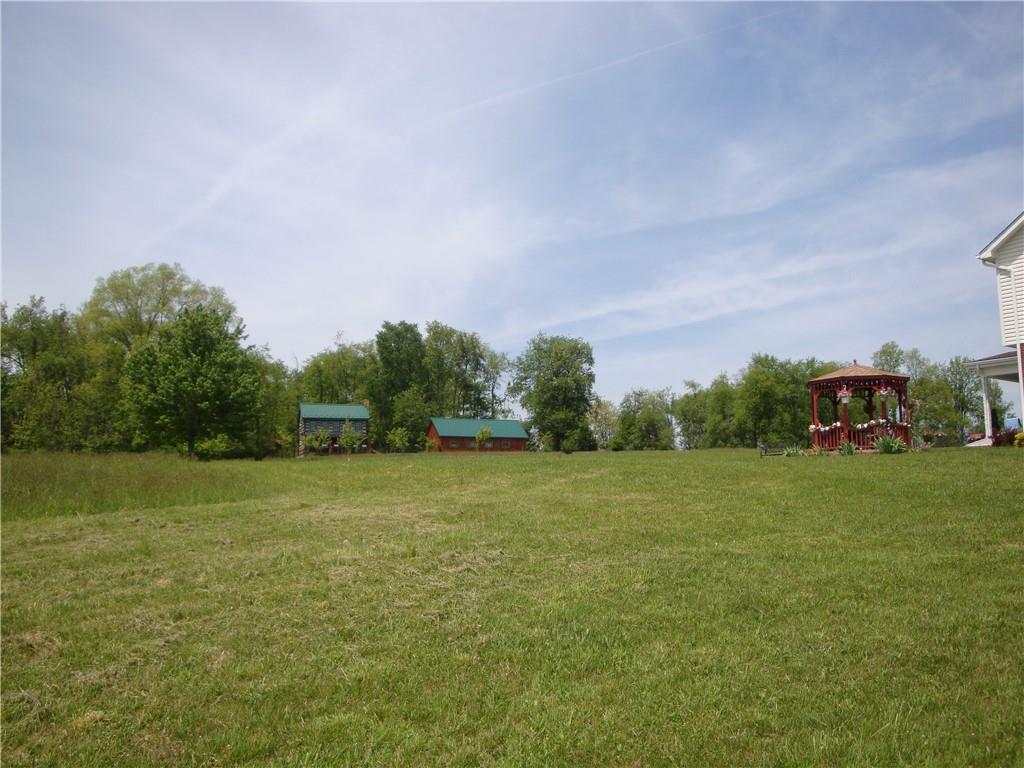 715 Victoria Way Derry, PA 15627 - Photo 3 of 3