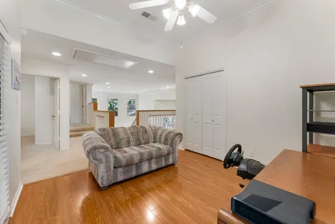 $625,000 | 74 East Greywing Circle, The Woodlands, TX 77382