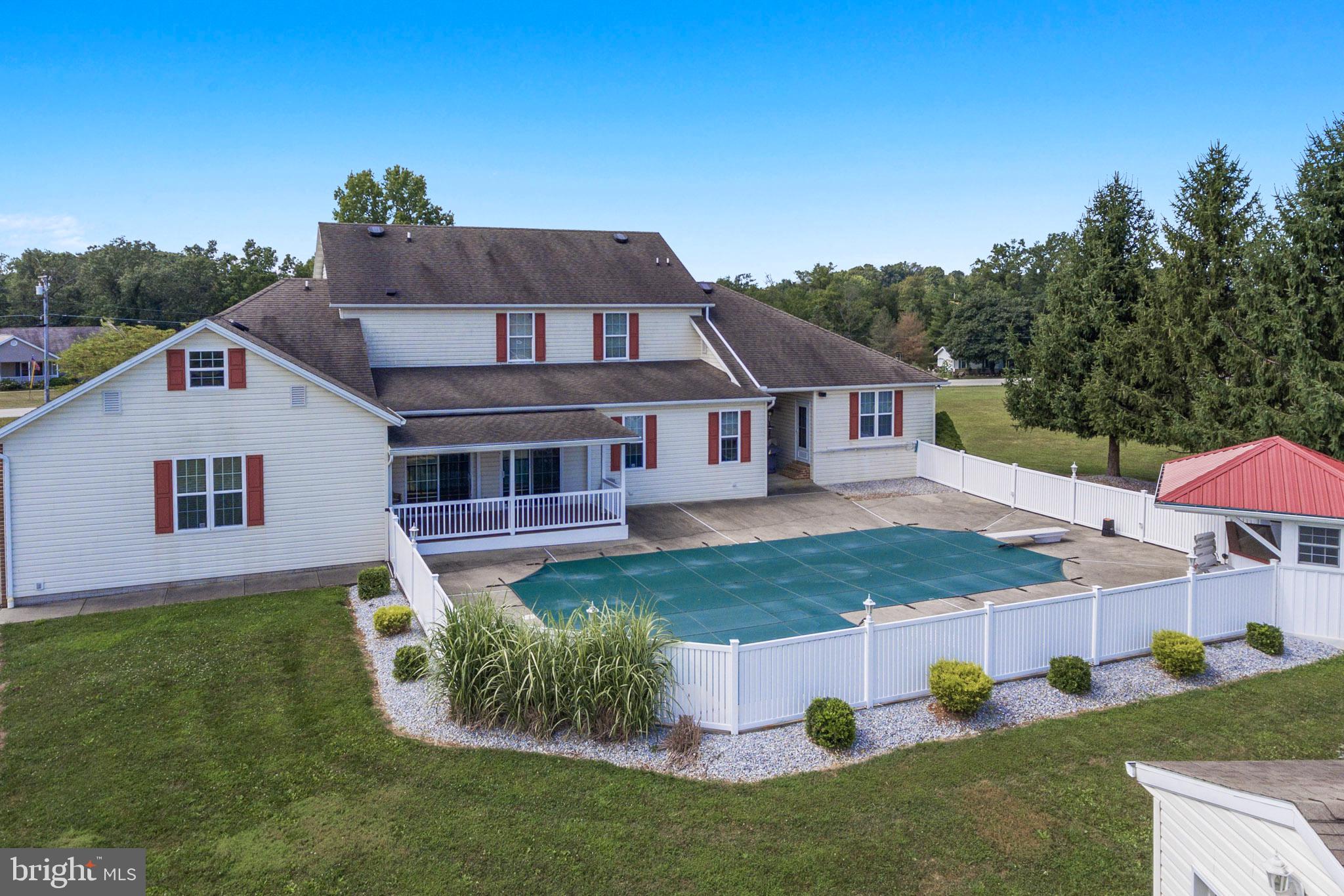 4744 Maple Grove Road Hampstead, MD 21074 - Photo 18 of 61 Perfect For Entertaining Or Relaxing