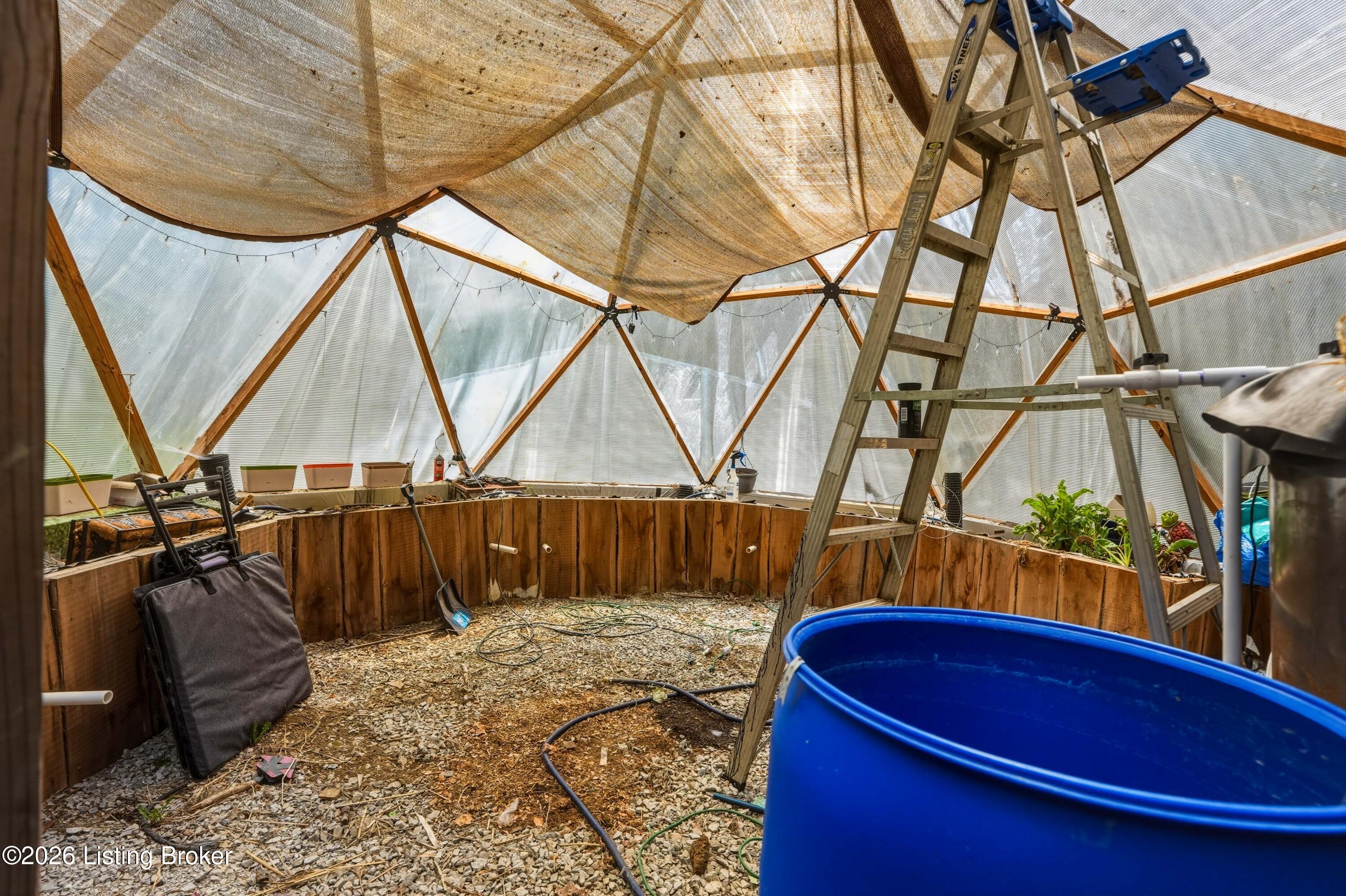 679 Bridgeport-Benson Road Frankfort, KY 40601 - Photo 70 of 82 080_Greenhouse_Dome_-_Interior_4