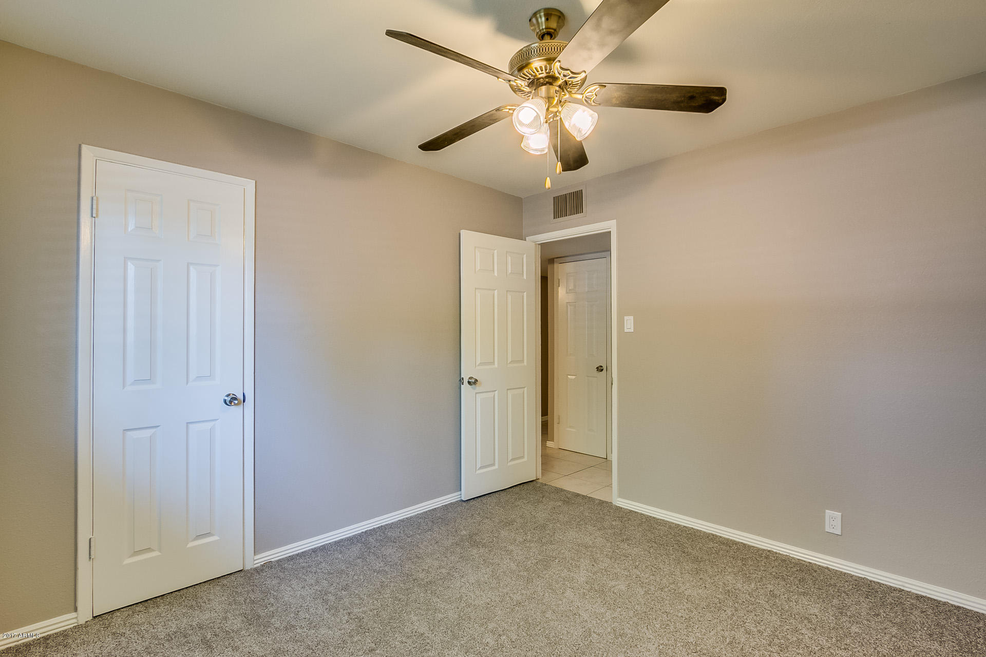 3018 East Cheery Lynn Road Phoenix, AZ 85016 - Photo 7 of 21 Bedroom 1