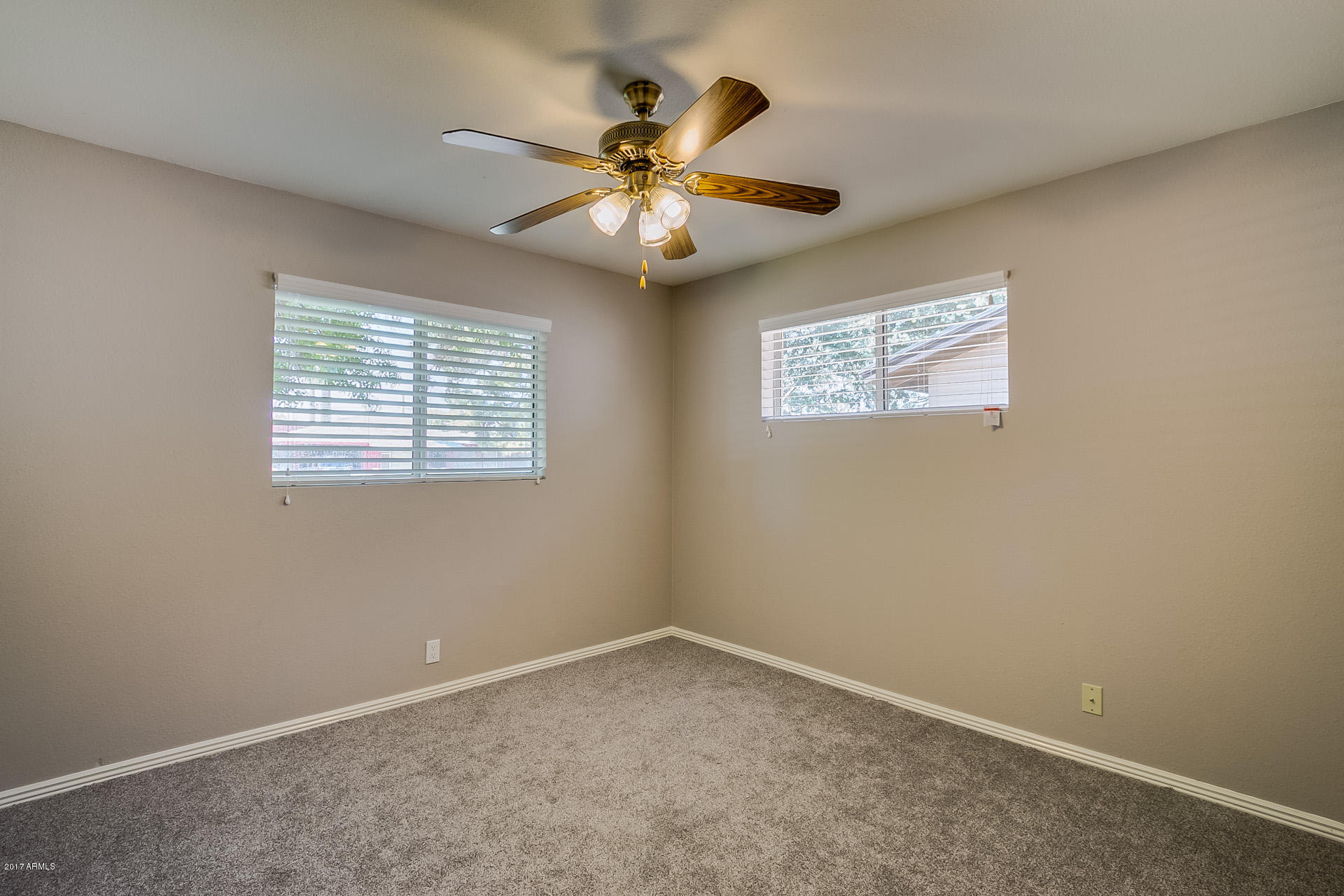 3018 East Cheery Lynn Road Phoenix, AZ 85016 - Photo 8 of 21 Bedroom 2