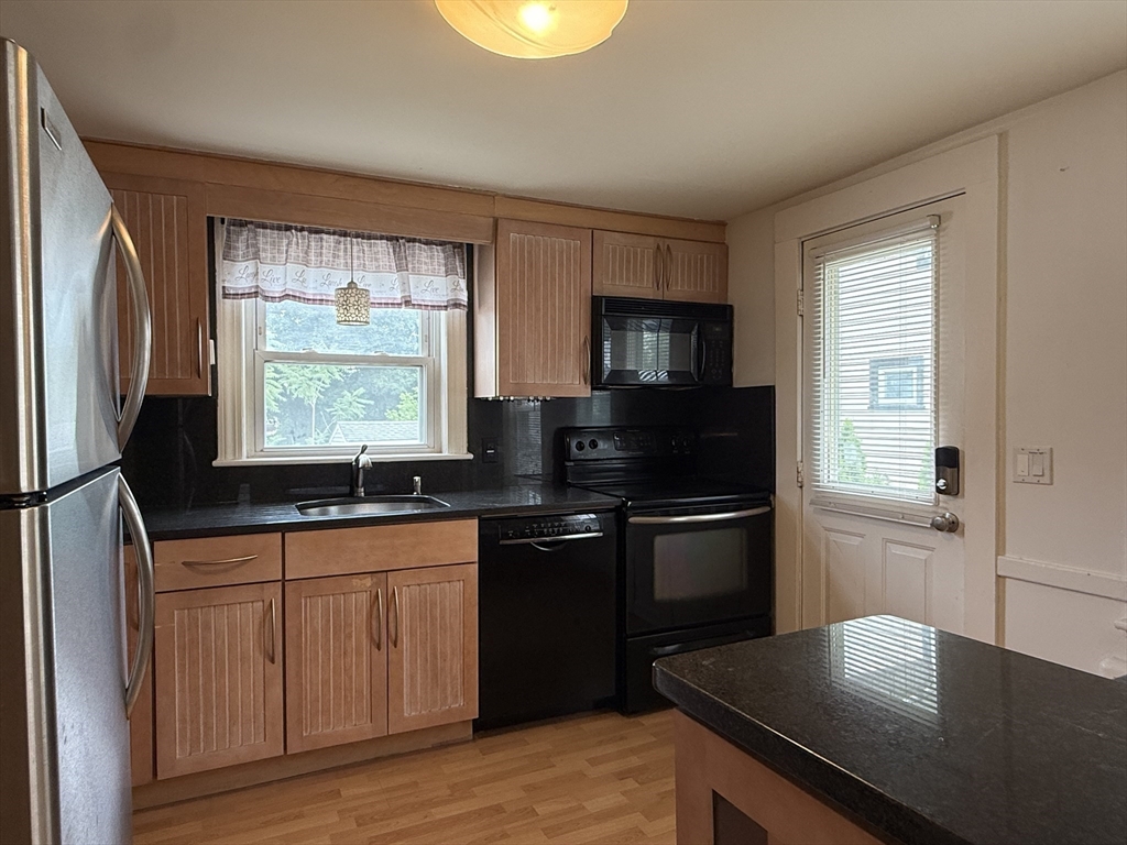 31 Falmouth Road Watertown, MA 02472 - Photo 3 of 17