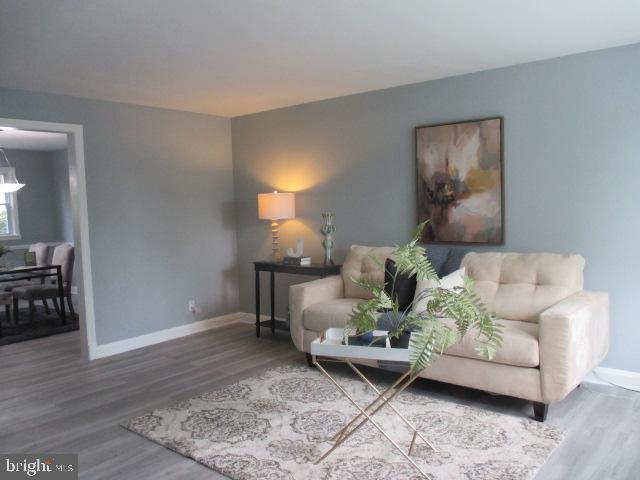 1602 Winford Road Baltimore, MD 21239 - Photo 2 of 11