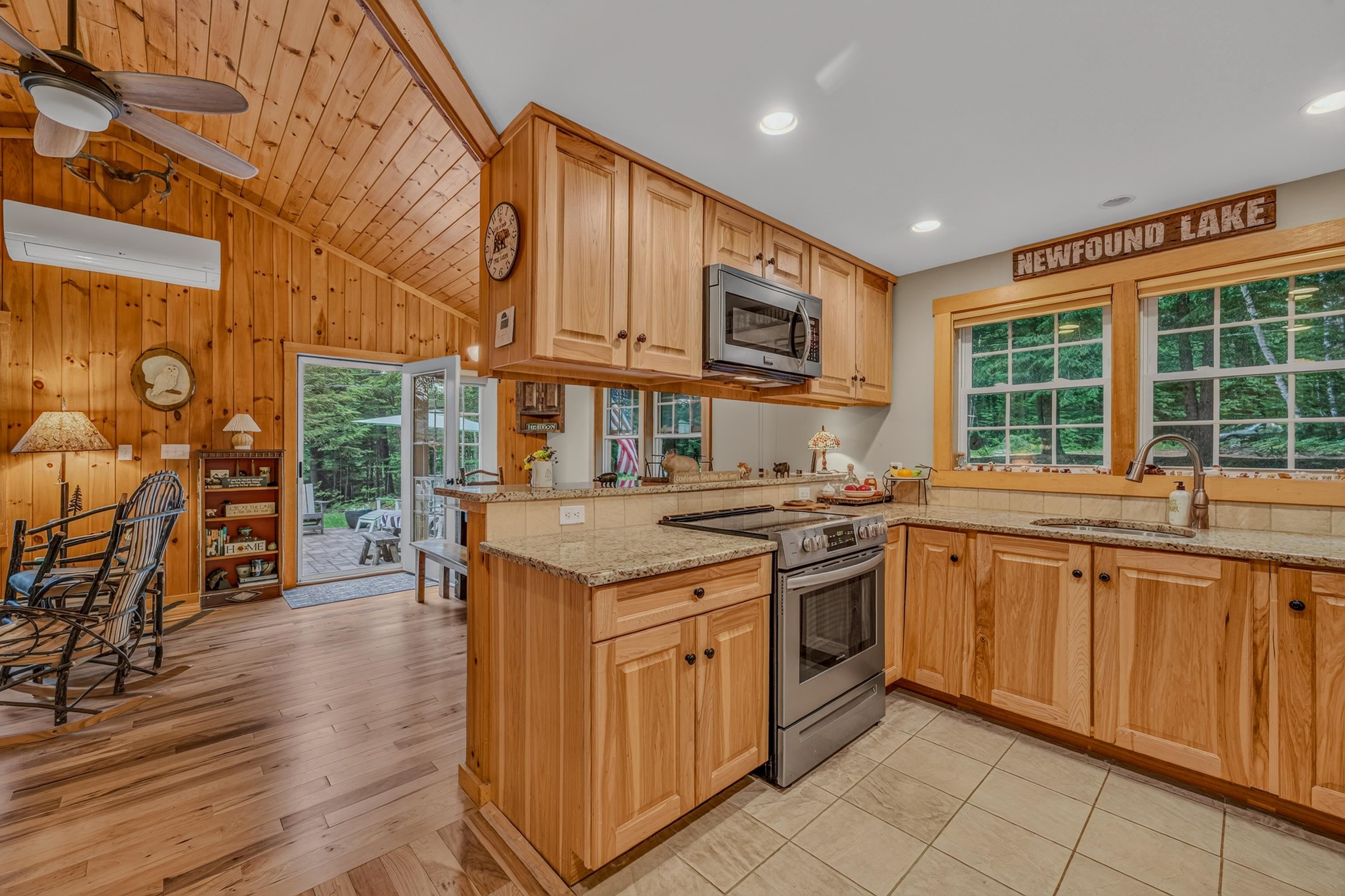 32 Stoney Brook Road Hebron, NH 03241 - Photo 11 of 49