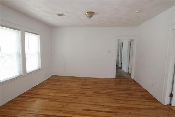 14 Stevens Road, Unit 3 Worcester, MA 01603 - Photo 3 of 11 Gallery Image 3