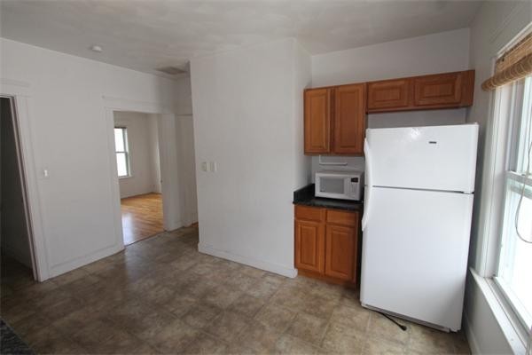 14 Stevens Road, Unit 3 Worcester, MA 01603 - Photo 6 of 11 Gallery Image 6