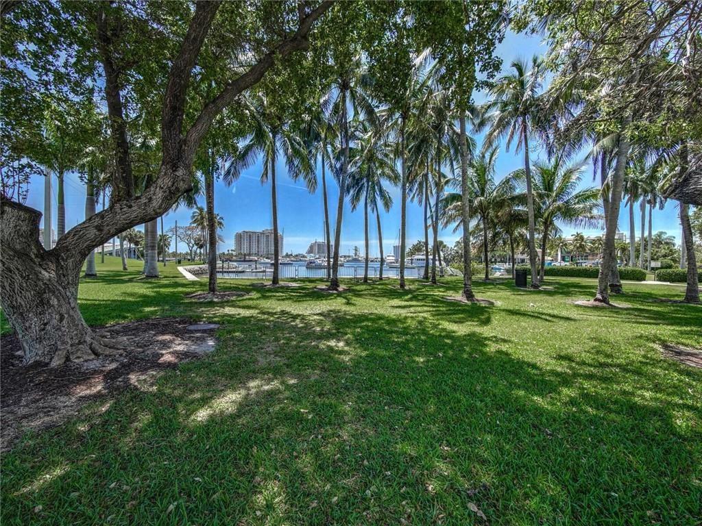 2500 East Las Olas Boulevard, Unit 308 Fort Lauderdale, FL 33301 - Photo 23 of 26 a view of a park with palm trees