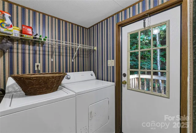 $231,000 | 43 Goose Creek Road, Swannanoa, NC 28778