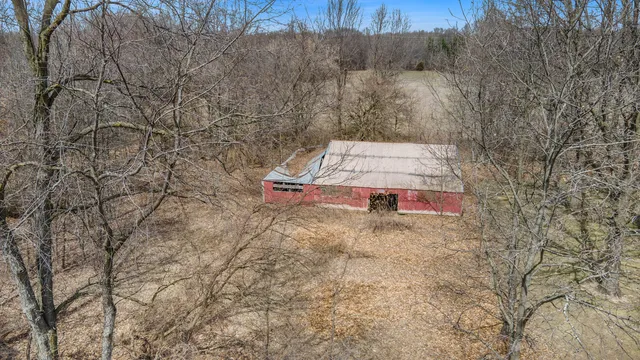 $300,000 | 13887 L Drive North, Battle Creek, MI 49014