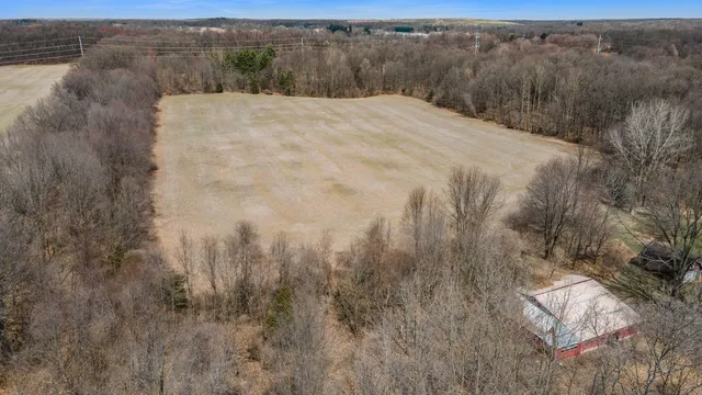 $300,000 | 13887 L Drive North, Battle Creek, MI 49014