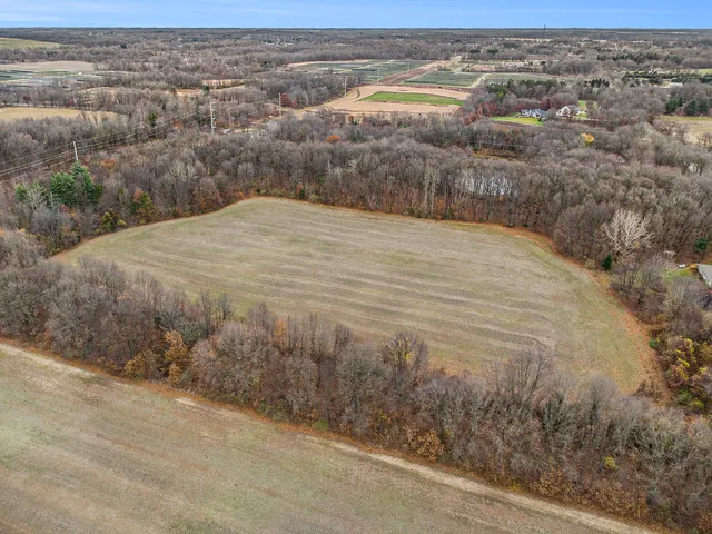 $300,000 | 13887 L Drive North, Battle Creek, MI 49014