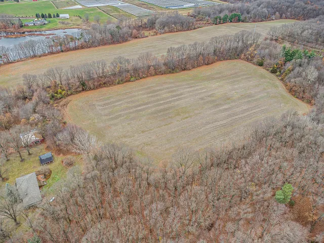 $300,000 | 13887 L Drive North, Battle Creek, MI 49014