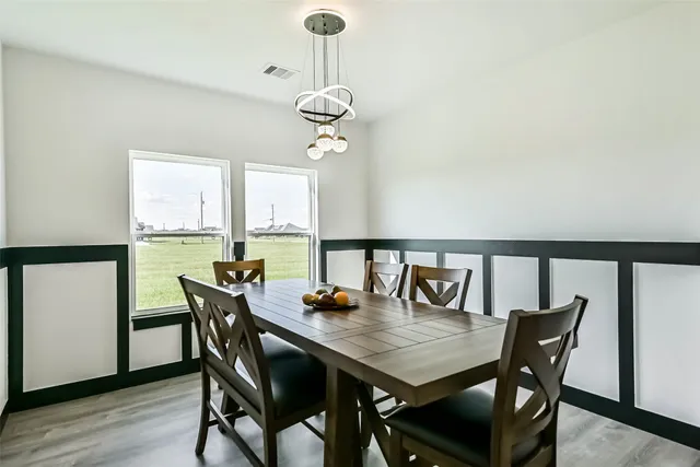 $515,000 | 447 Sunset Trail, Angleton, TX 77515