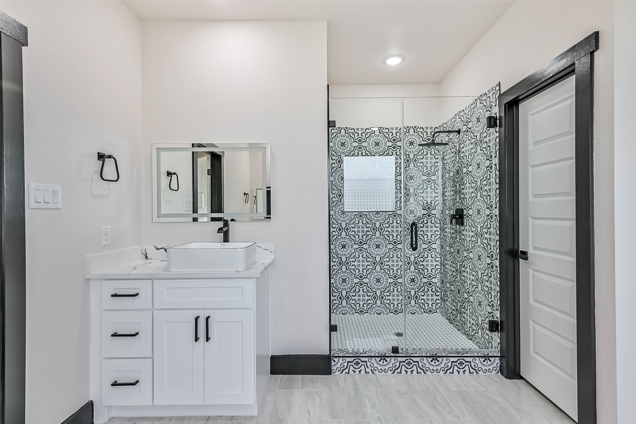 447 Sunset Trail Angleton, TX 77515 - Photo 39 of 46