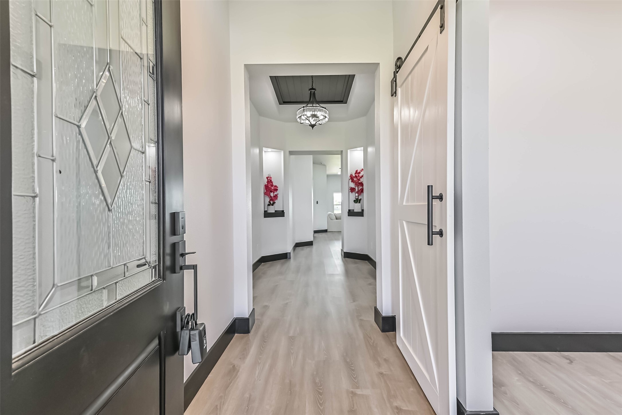 447 Sunset Trail Angleton, TX 77515 - Photo 4 of 46