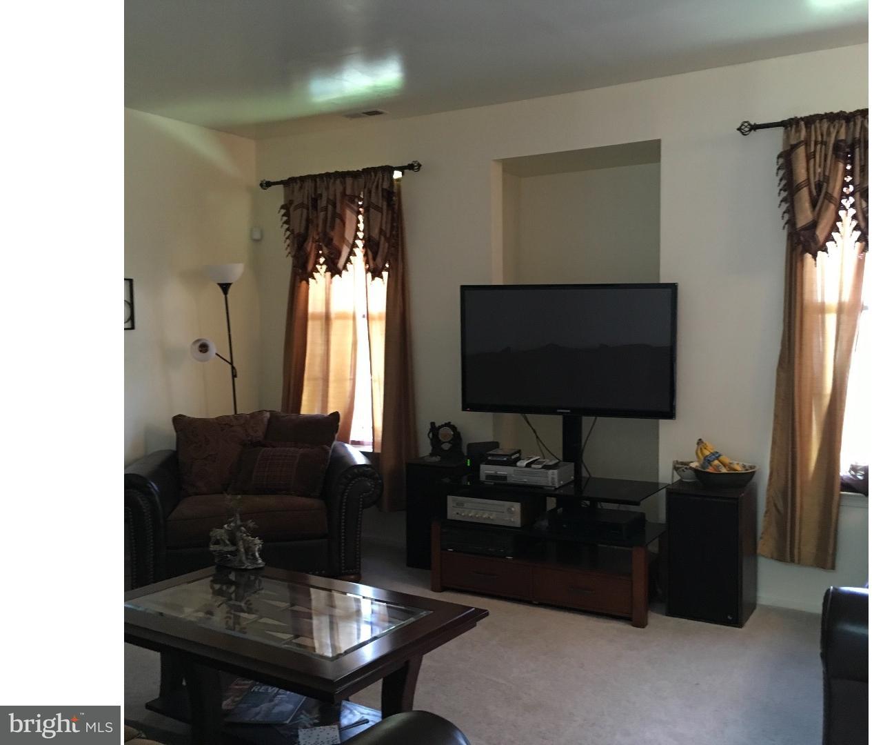 69 Fieldcrest Drive Westampton, NJ 08060 - Photo 19 of 25 Family Room