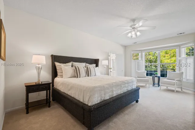 $599,999 | 11 Clairborne Court, Bluffton, SC 29909