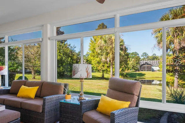 $599,999 | 11 Clairborne Court, Bluffton, SC 29909