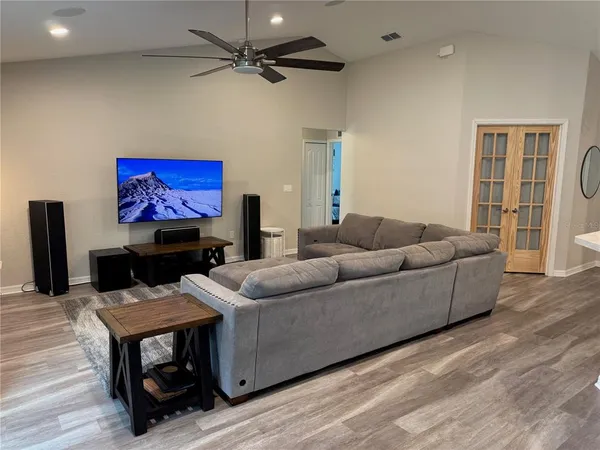 $3,000 | 244 Whispering Oaks Way, Auburndale, FL 33823