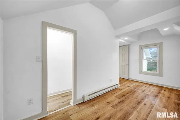$255,000 | 407 East Jefferson Street, Morton, IL 61550