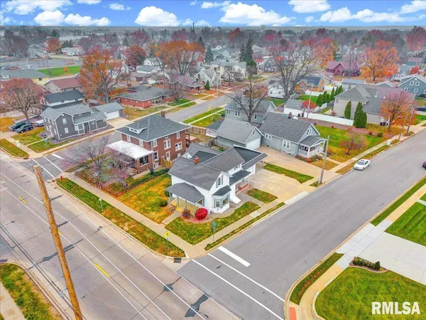 $255,000 | 407 East Jefferson Street, Morton, IL 61550