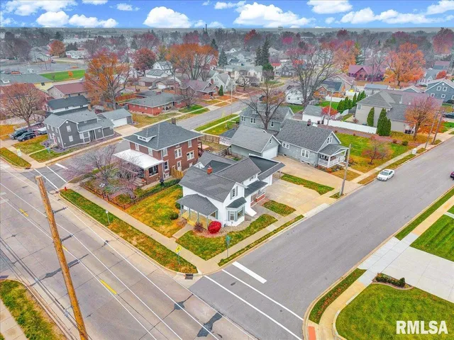 $275,000 | 407 East Jefferson Street, Morton, IL 61550