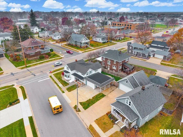 $255,000 | 407 East Jefferson Street, Morton, IL 61550
