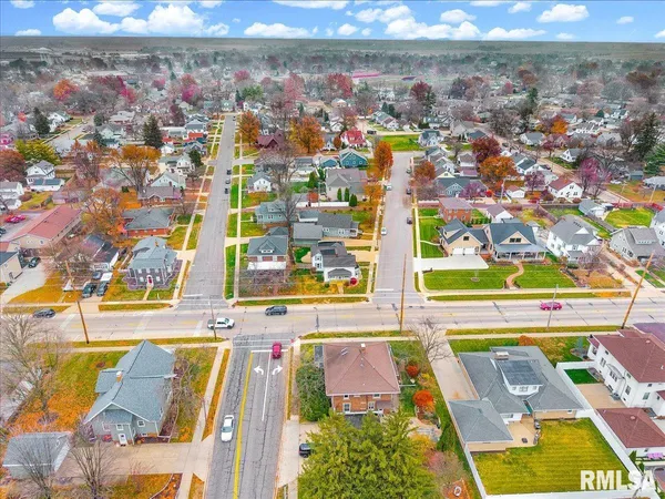 $255,000 | 407 East Jefferson Street, Morton, IL 61550