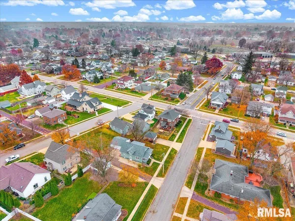 $255,000 | 407 East Jefferson Street, Morton, IL 61550