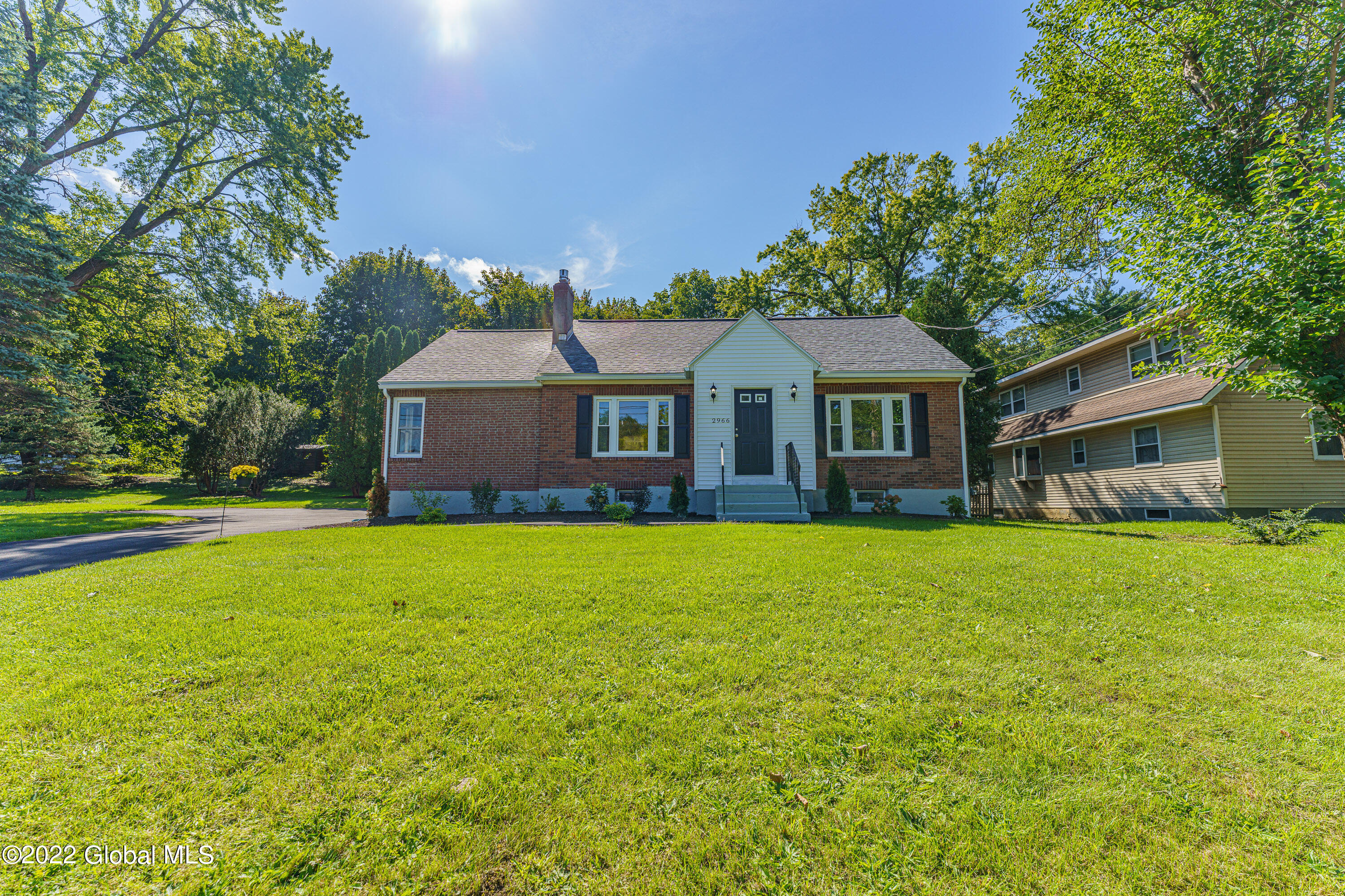 2966 Troy Schenectady Road Niskayuna, NY 12309 - Photo 1 of 41 0 Front 1