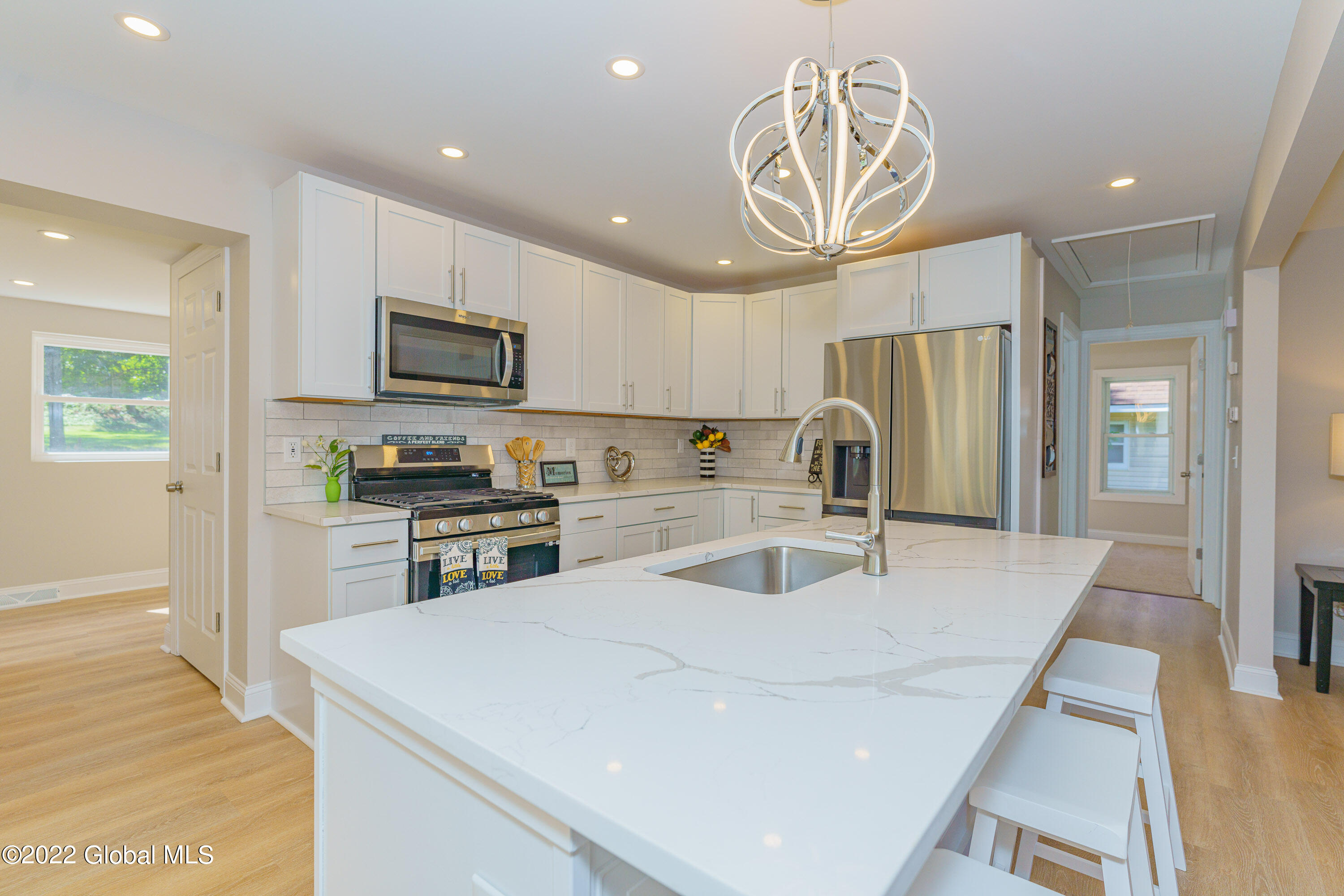2966 Troy Schenectady Road Niskayuna, NY 12309 - Photo 13 of 41 2 Kitchen 2