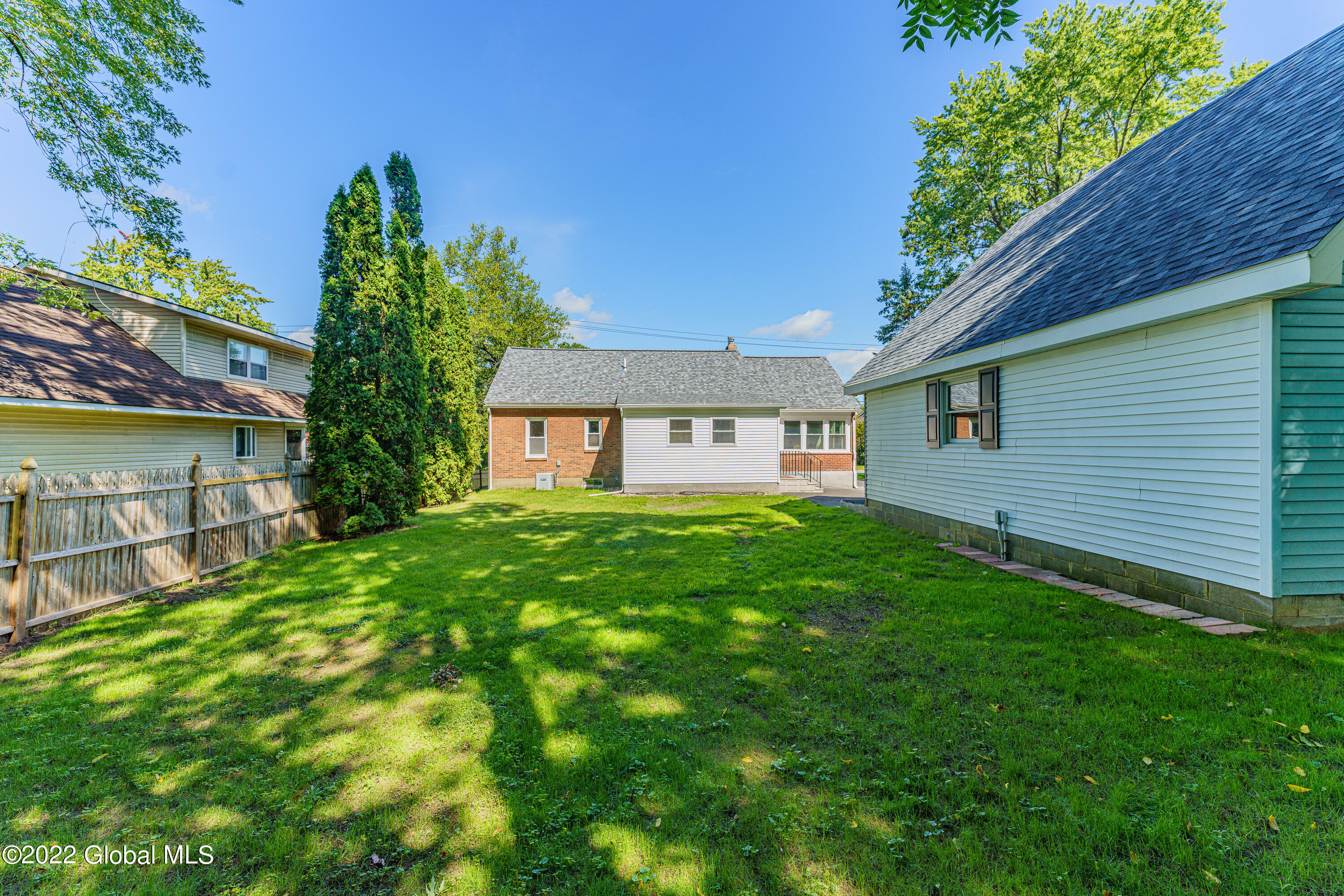 2966 Troy Schenectady Road Niskayuna, NY 12309 - Photo 38 of 41 Yard 9