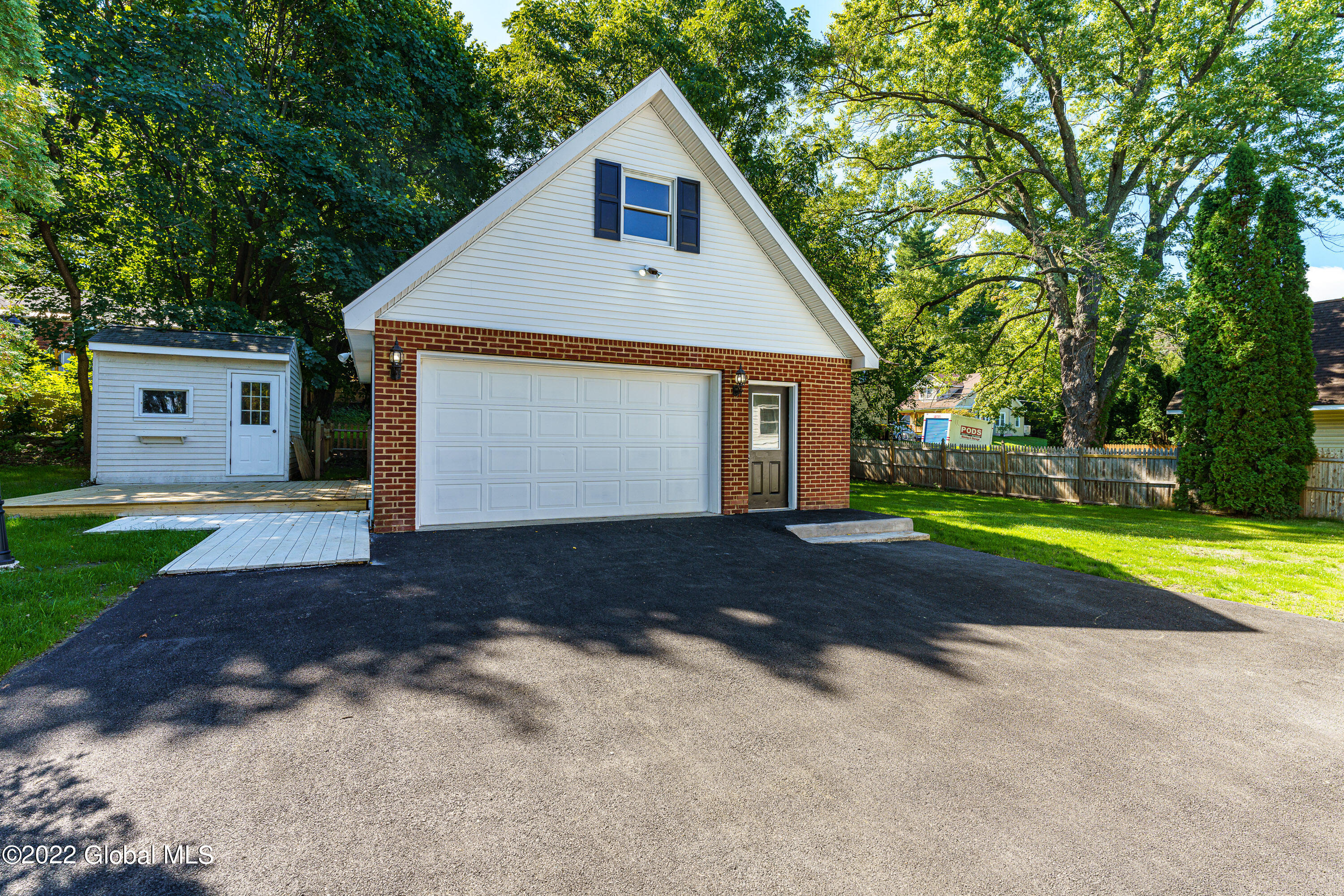 2966 Troy Schenectady Road Niskayuna, NY 12309 - Photo 39 of 41 Yard 10