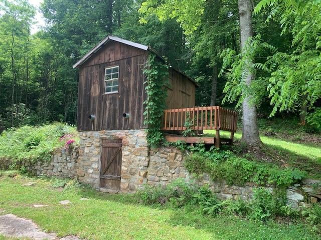 159 Dugger Branch Road Elizabethton, TN 37643 - Photo 1 of 35 Banner6