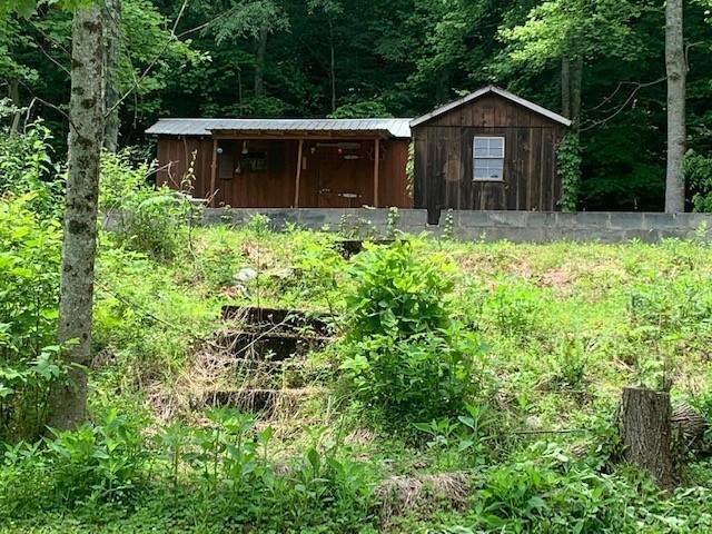 159 Dugger Branch Road Elizabethton, TN 37643 - Photo 2 of 35 Banner