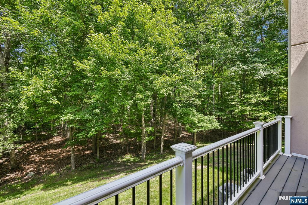40 Rio Vista Drive Allendale, NJ 07401 - Photo 33 of 33