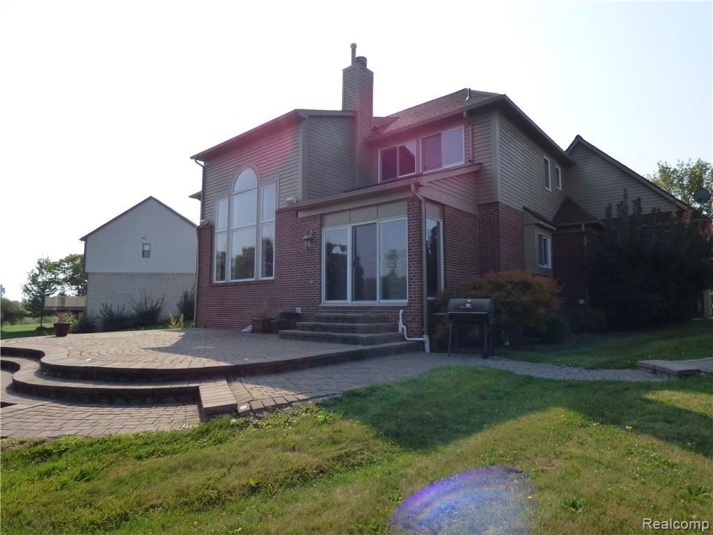 6940 Kennesaw Road Canton, MI 48187 - Photo 9 of 44
