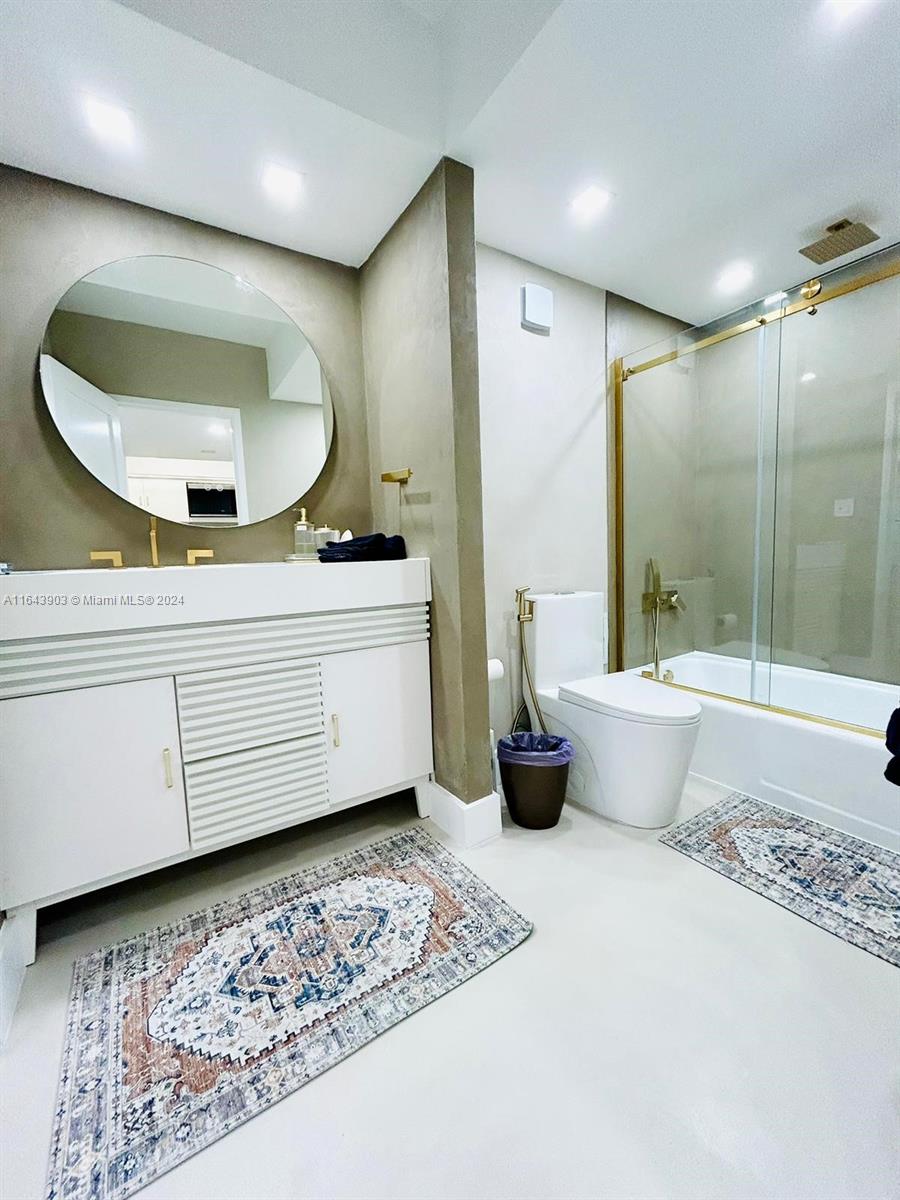 100 Lincoln Road, Unit 445 Miami Beach, FL 33139 - Photo 17 of 19