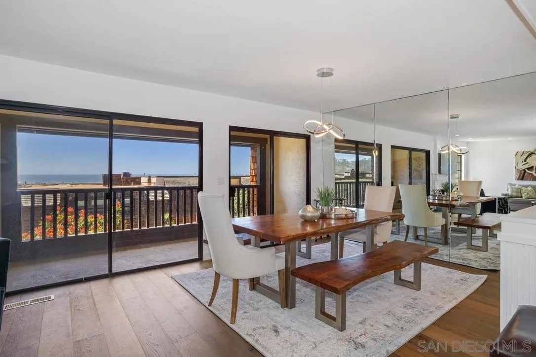 13053 Caminito Del Rocio Del Mar, CA 92014 - Photo 4 of 49 a living room with furniture