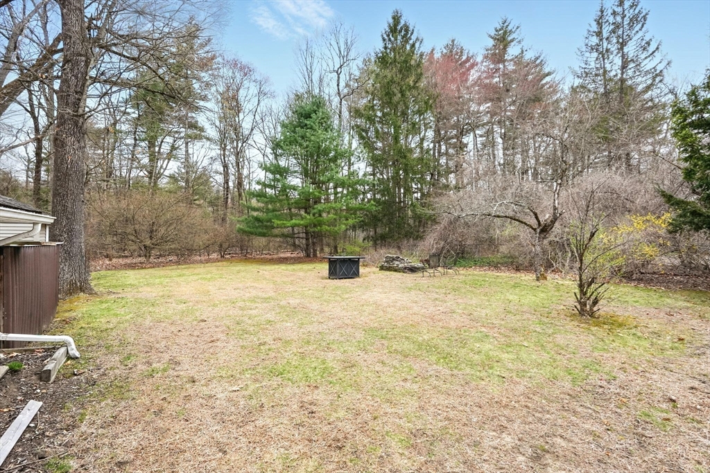 2393 Wilbraham Road Springfield, MA 01129 - Photo 2 of 32