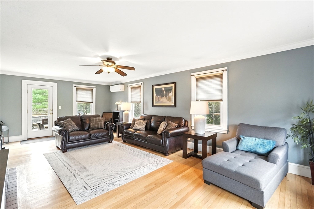 2393 Wilbraham Road Springfield, MA 01129 - Photo 9 of 32